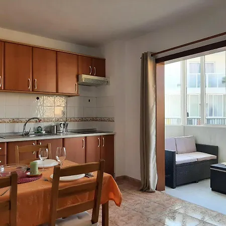 Perfectly Located Apartment With Pool Playa de las Americas  Exterior photo